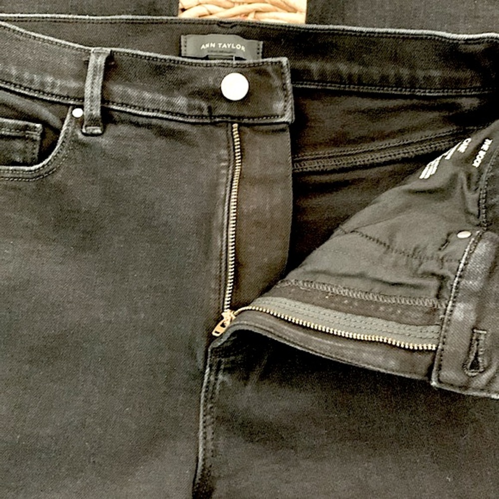 Ann Taylor Bootcut Jean - Picture 12 of 14